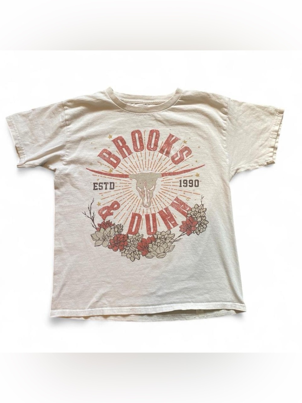 Brooks &Dunn Off-White Graphic Tee with Red and Tan Accents